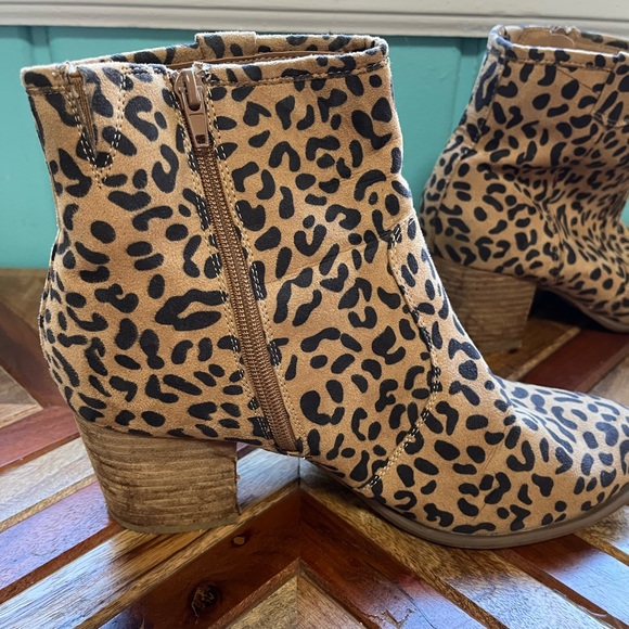 Leopard booties - Picture 7 of 7
